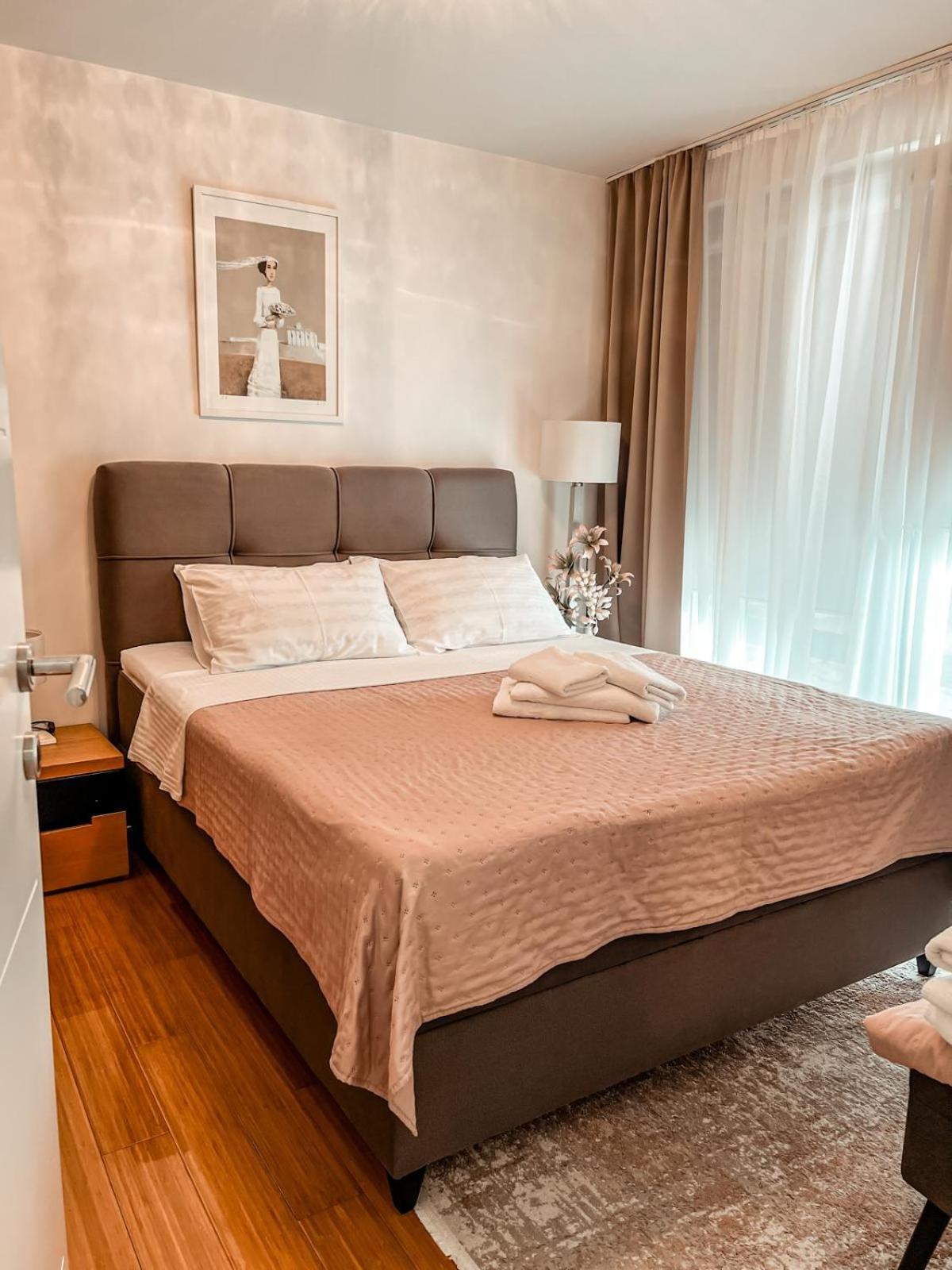 Opera 3 Appartement Zadar Buitenkant foto